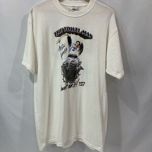 Vintage St Luis Blues Towel Man Autographed Tee